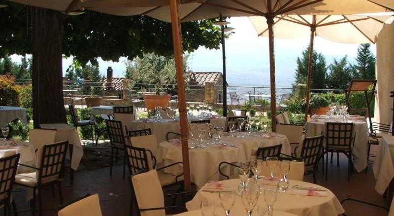 Relais Il Chiostro Di 4*