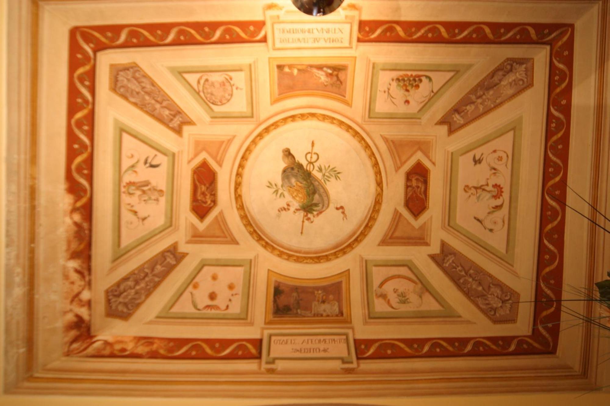 Hotel Relais Il Chiostro Di 4*