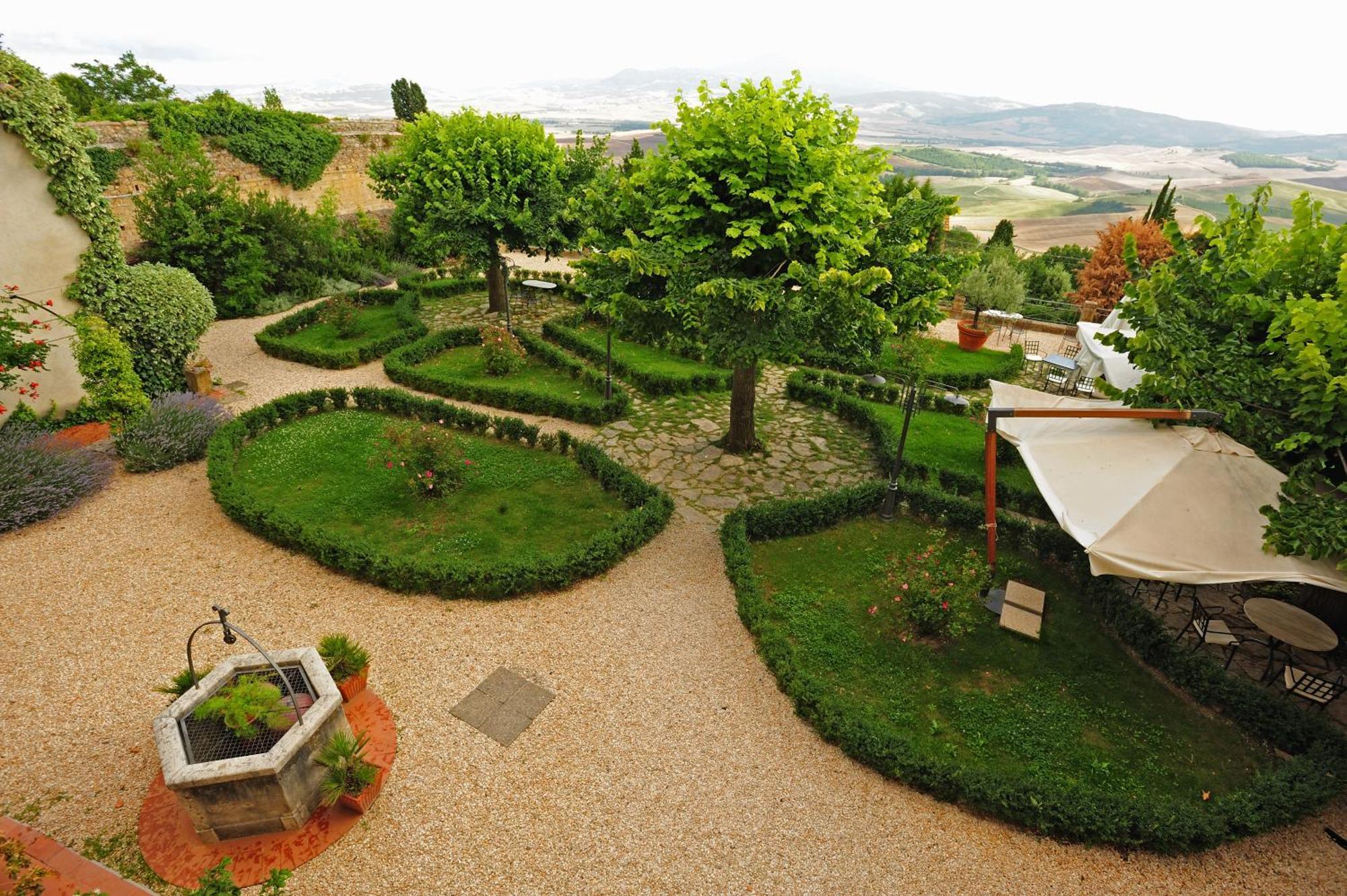 Hotel Relais Il Chiostro Di 4*